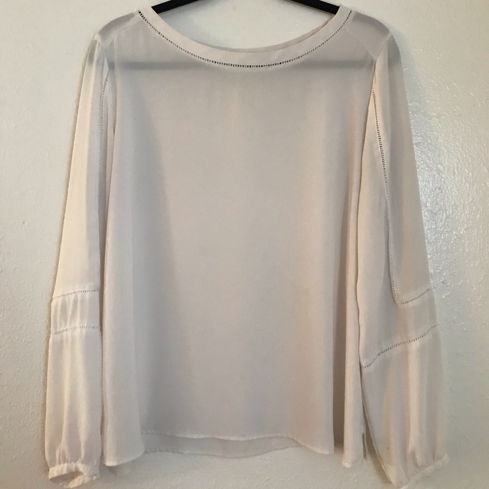 White Loft Long sleeve blouse